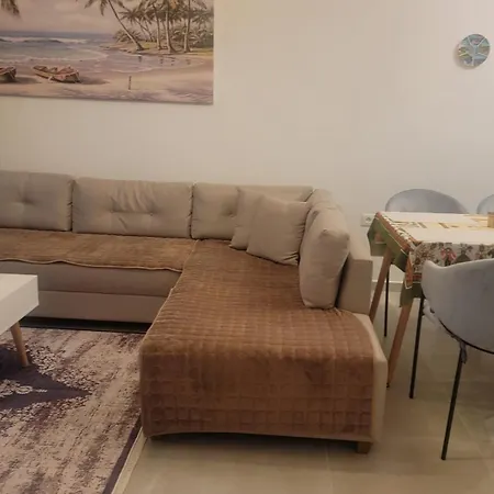 Διαμέρισμα 2f Σαράντα