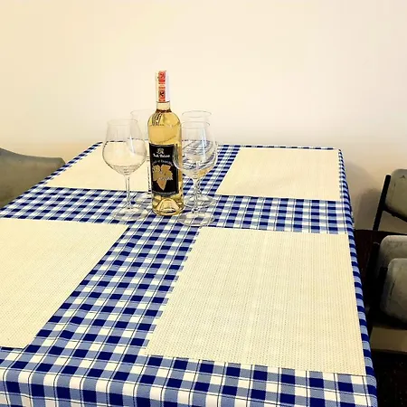 Διαμέρισμα 2f Σαράντα