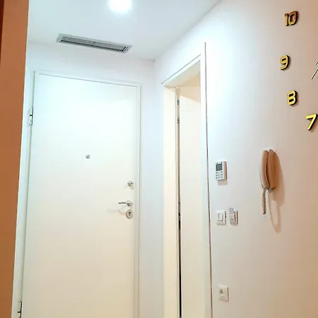 Апартаменты 2f *